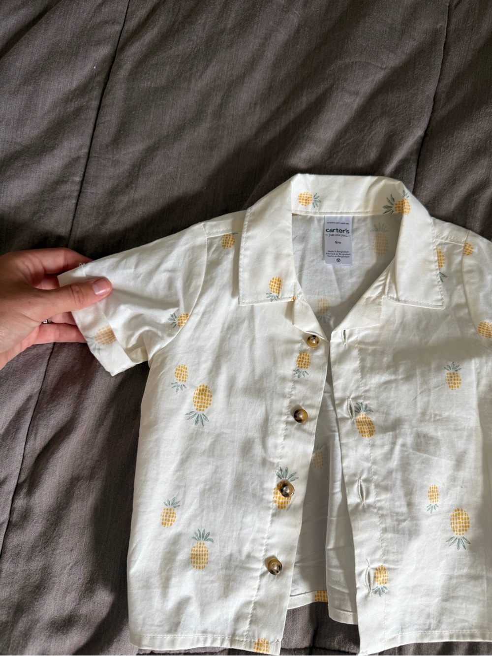 CARTERS BUTTON UP - Picture 5 of 9
